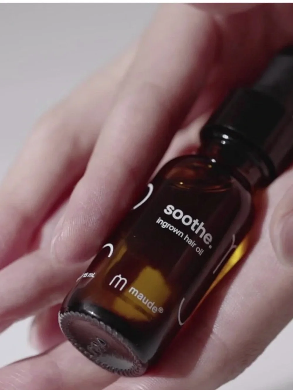 Maude soothe shaving